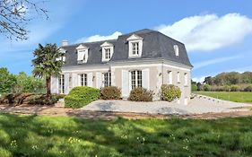 Appartement Cosy A Mont Pres Chambord 100 M² Terrasse