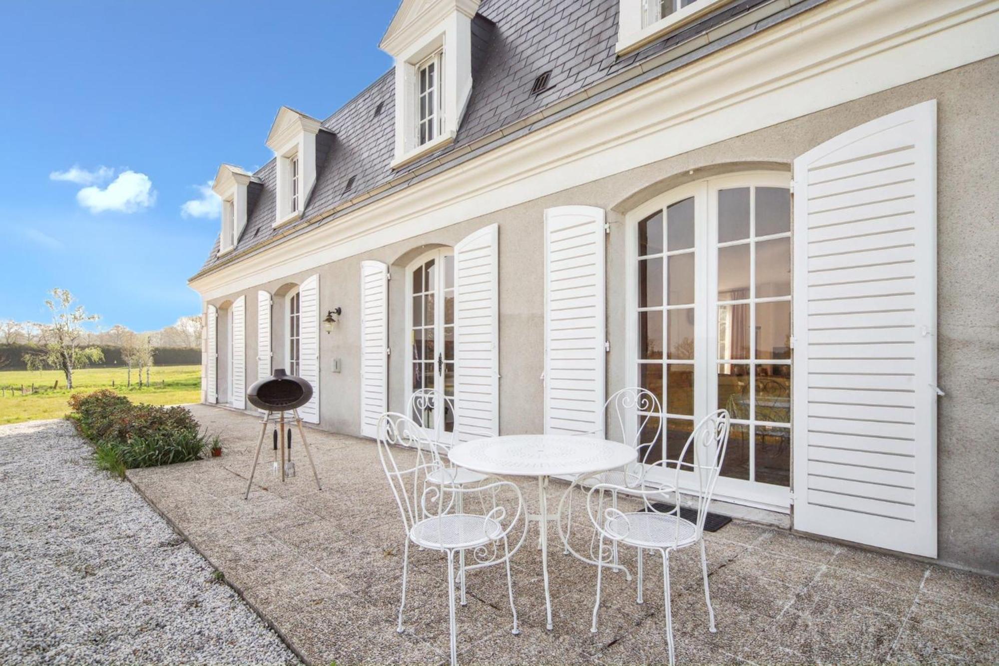 Appartement Cosy A Mont Pres Chambord 100 M² Terrasse Exterior photo